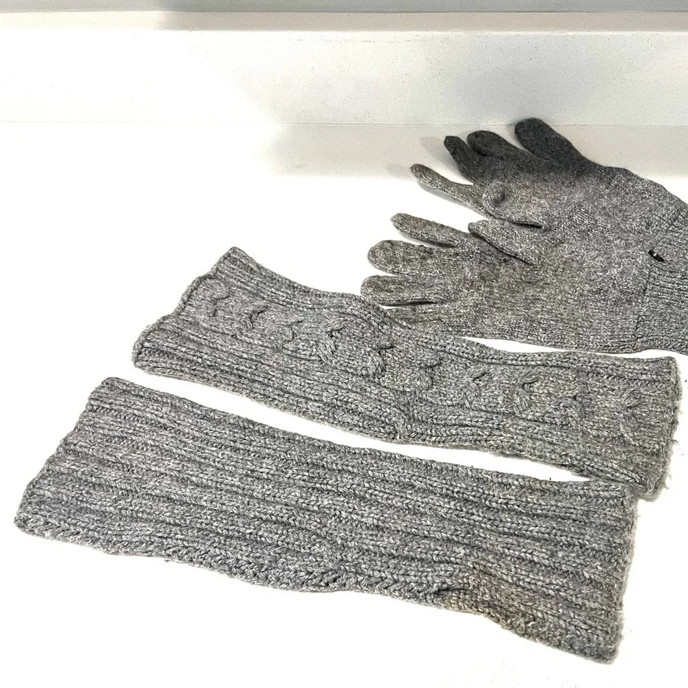 Two piece glove and arm warmer set